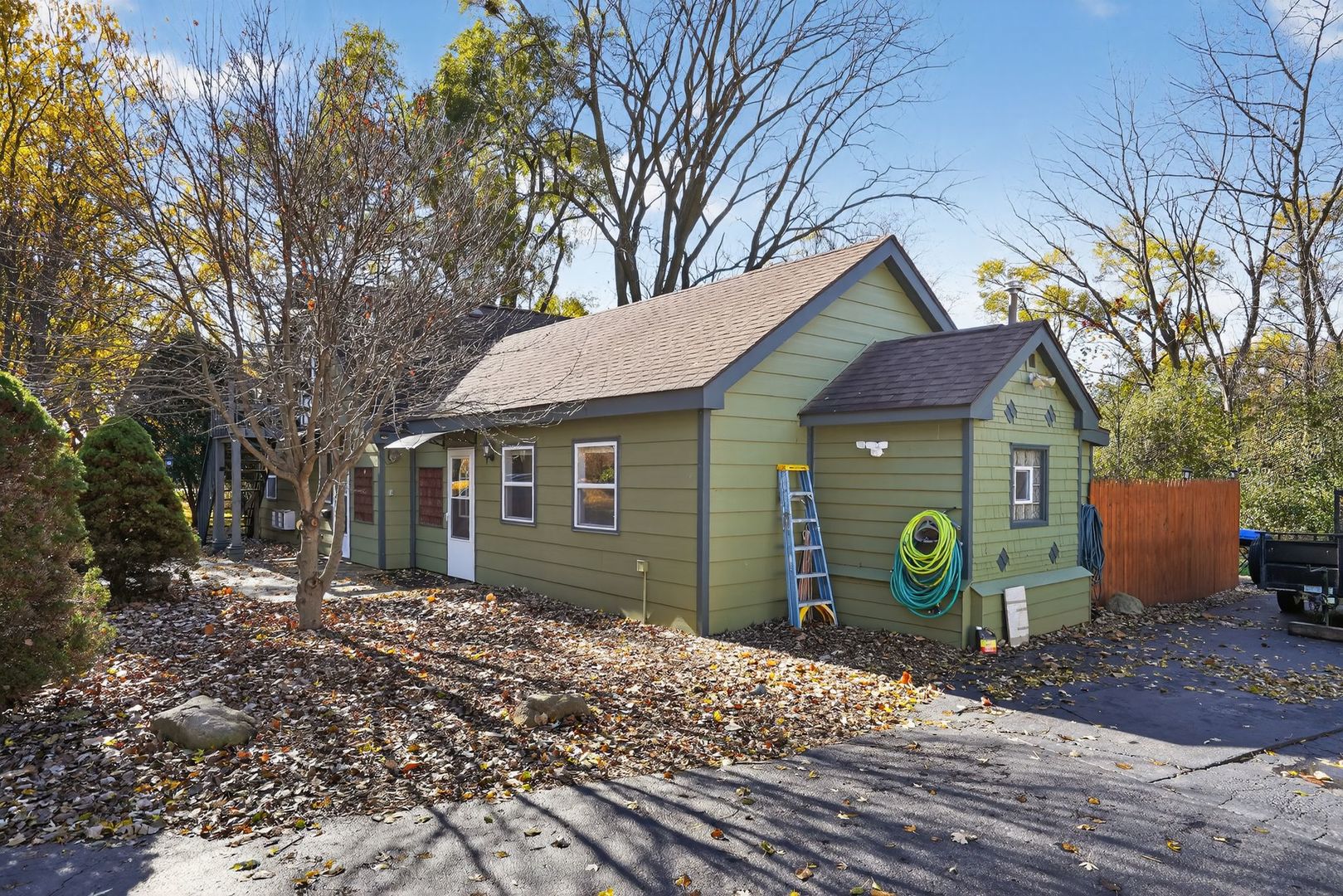 1036 Guerin Road #B, Green Oaks, IL 60048