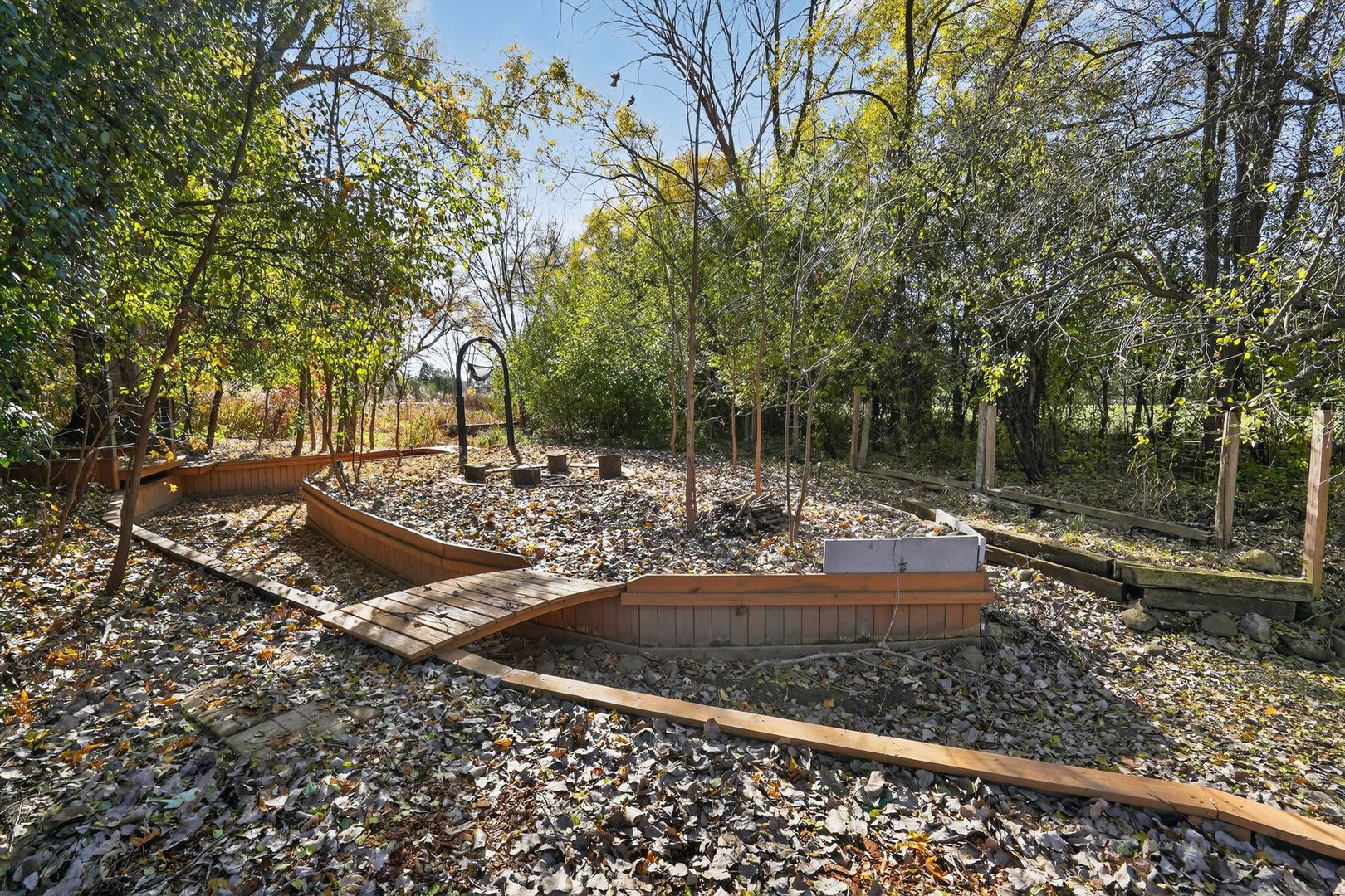 1036 Guerin Road #B, Green Oaks, IL 60048