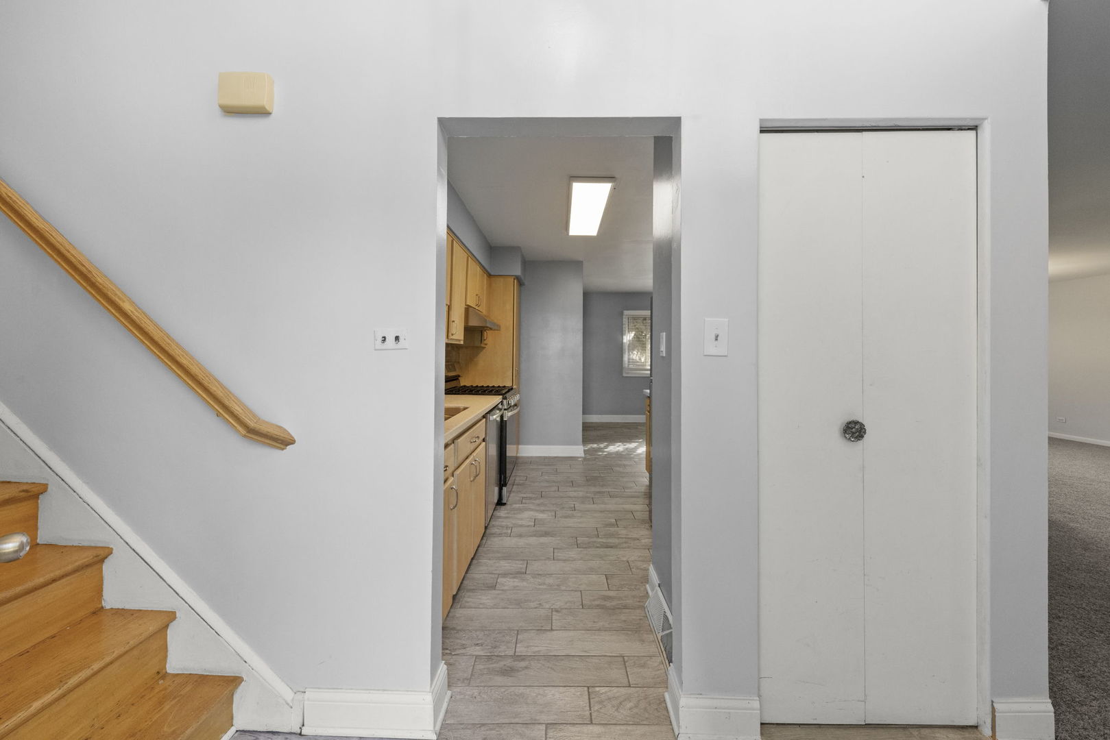 18749 Loomis Avenue, Homewood, IL 60430