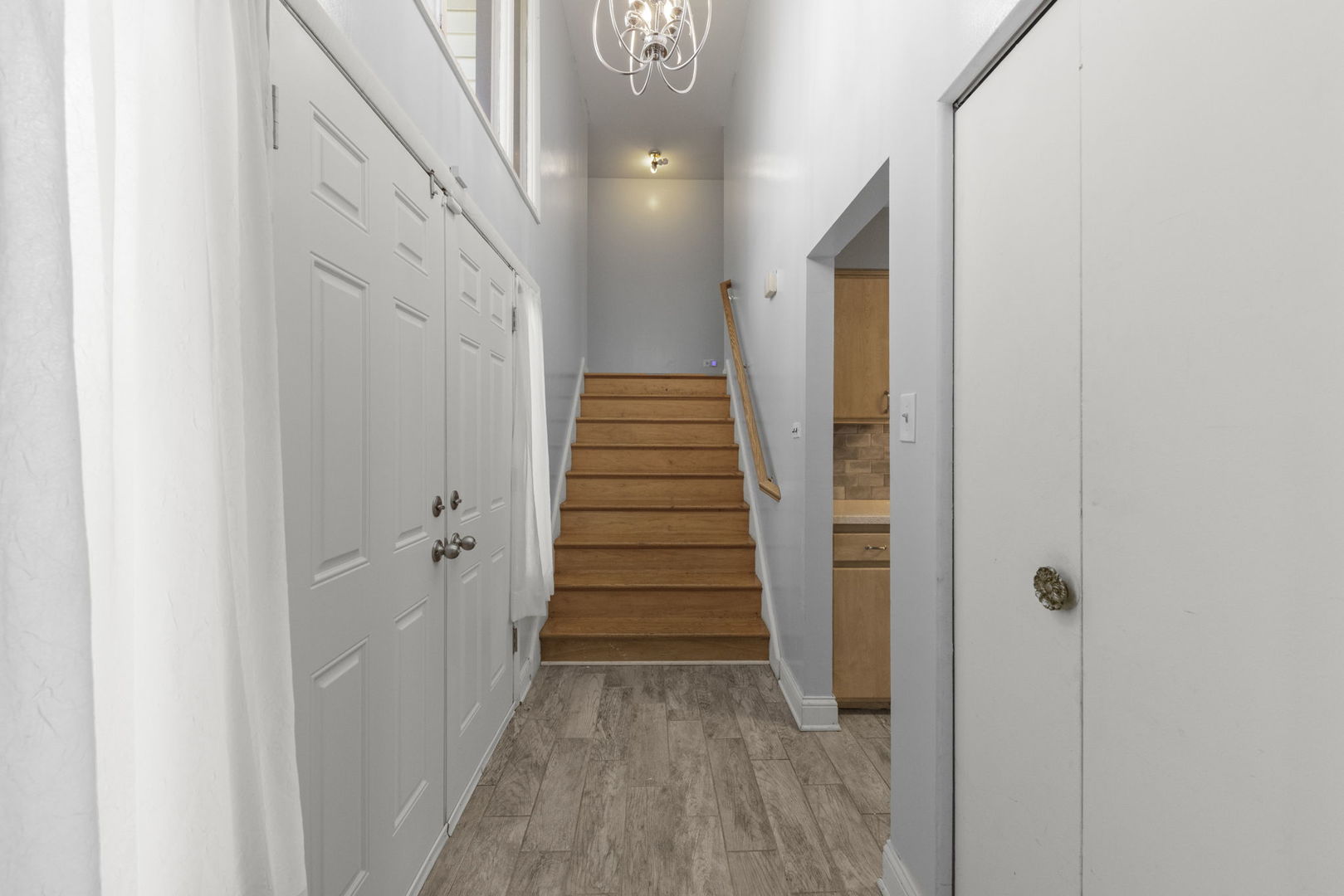 18749 Loomis Avenue, Homewood, IL 60430