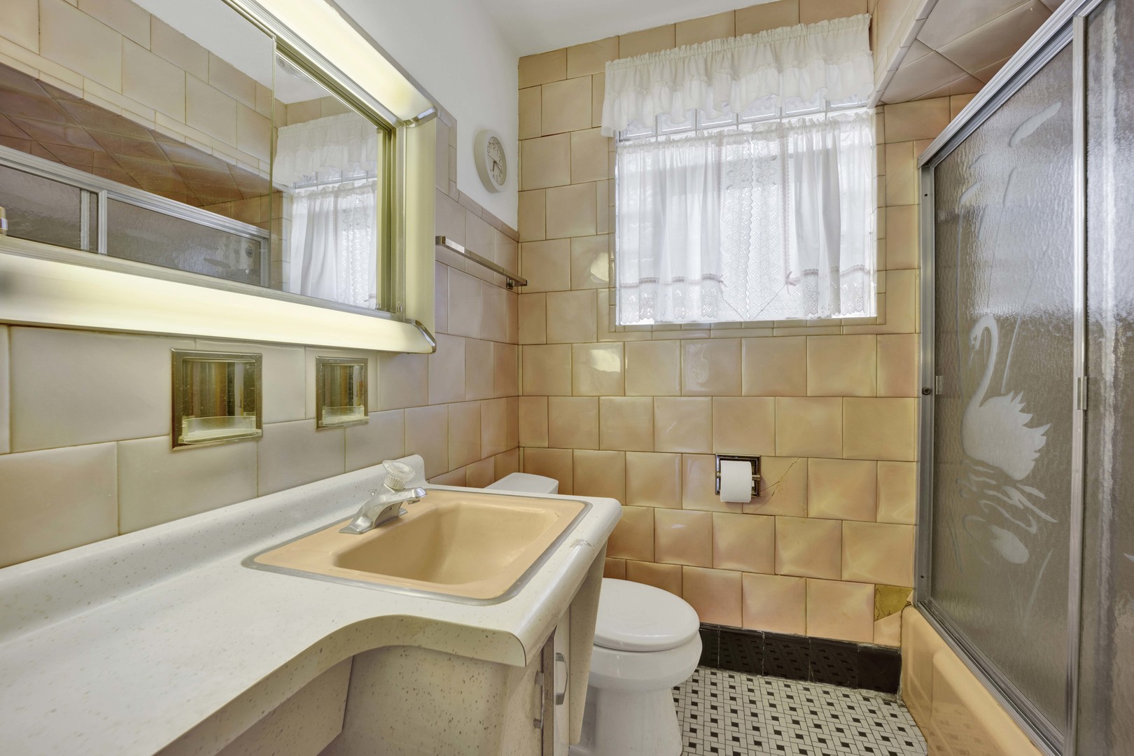 2223 S 7th Avenue, North Riverside, IL 60546