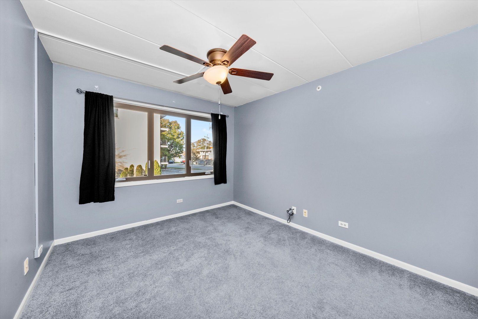 4530 W 93rd Street #1A, Oak Lawn, IL 60453