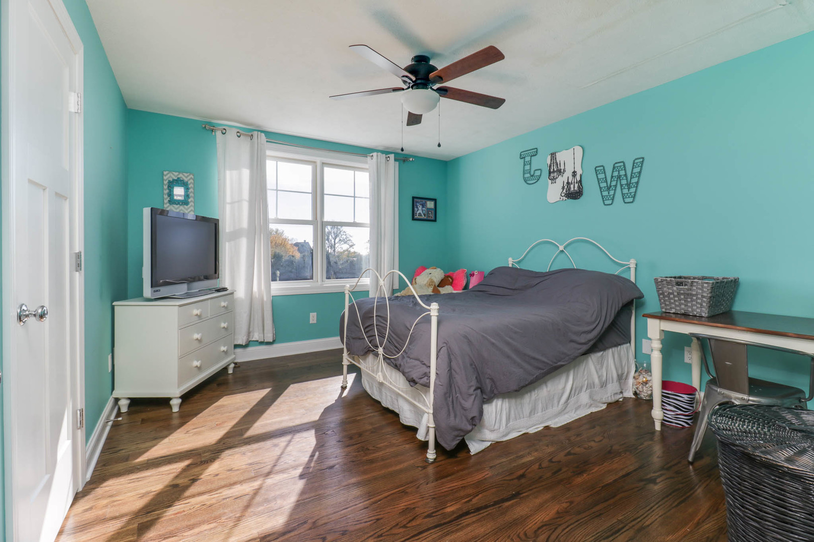 16658 N 200 East Road, Danvers, IL 61732