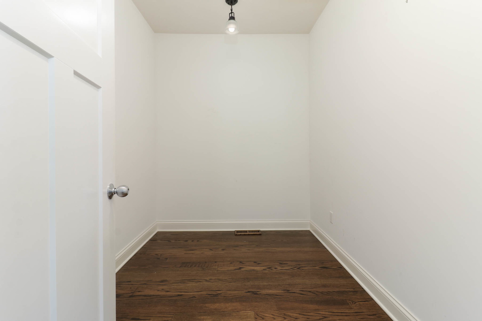 16658 N 200 East Road, Danvers, IL 61732