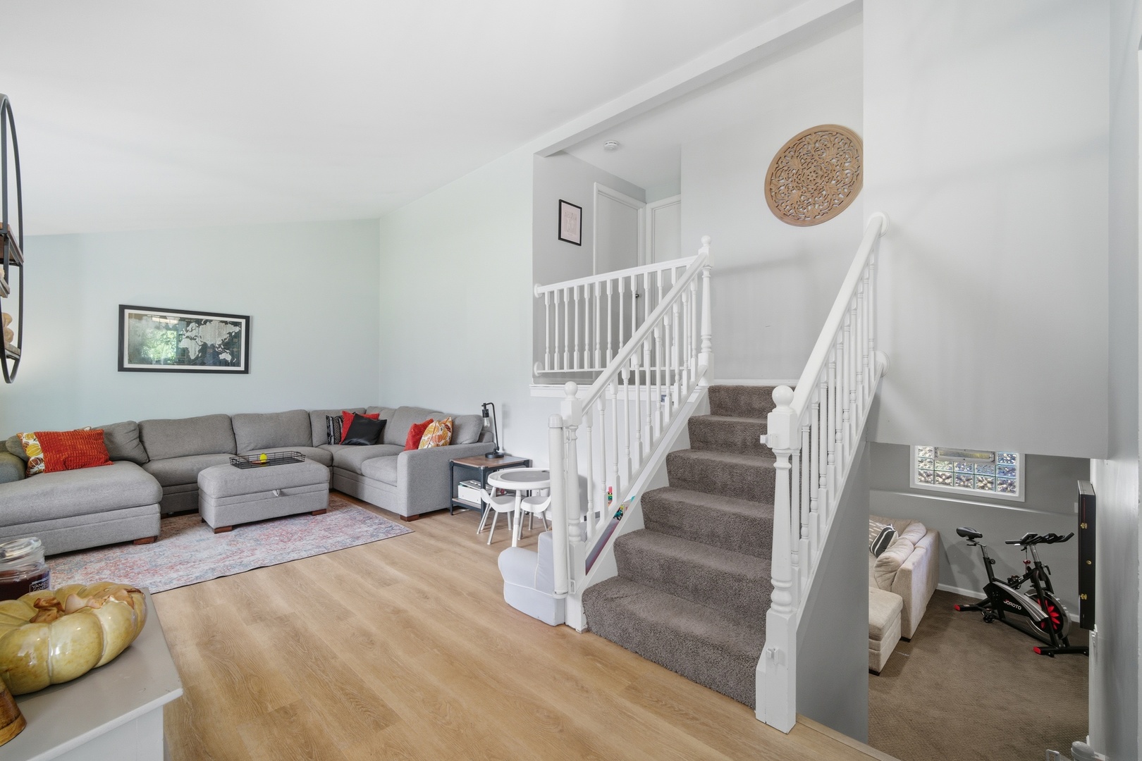 484 Chatham Circle, Buffalo Grove, IL 60089