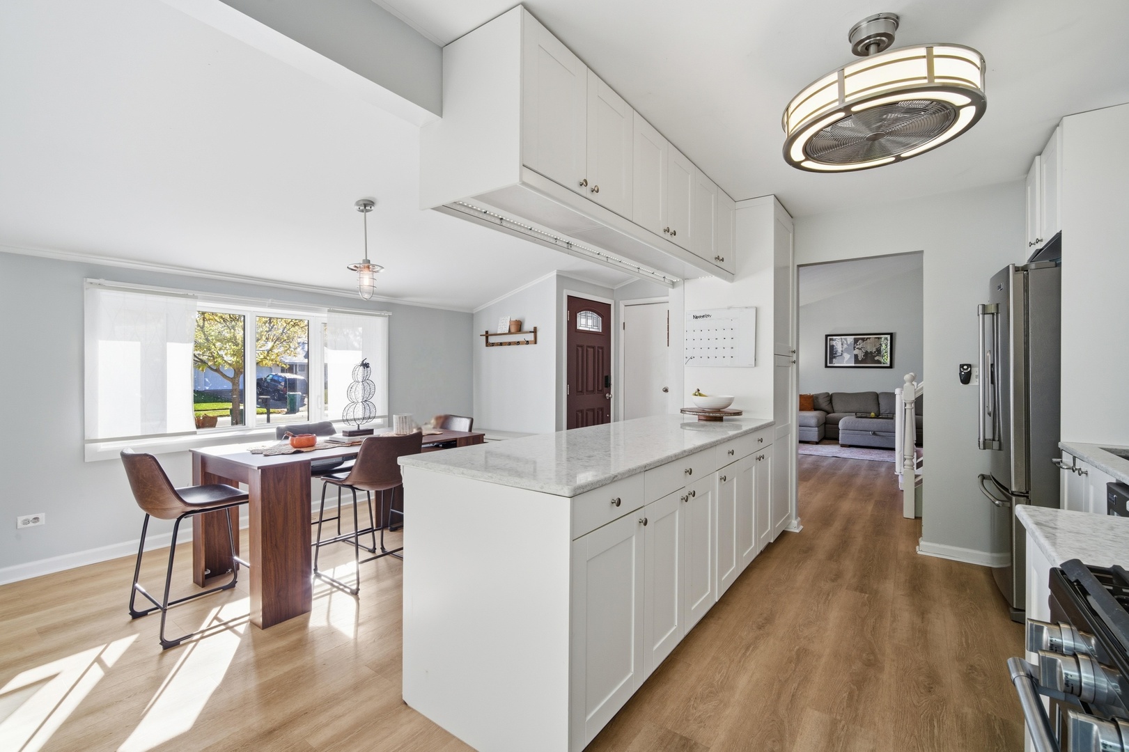 484 Chatham Circle, Buffalo Grove, IL 60089