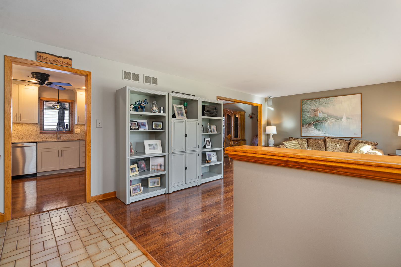 8118 Tudor Lane, Tinley Park, IL 60477