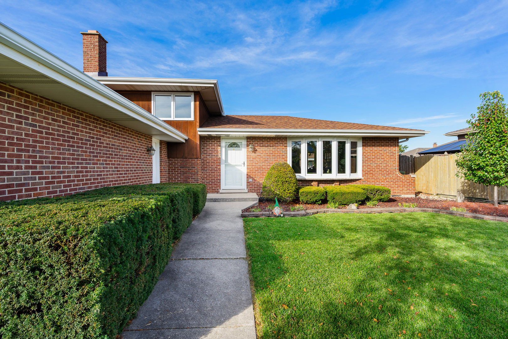 8118 Tudor Lane, Tinley Park, IL 60477