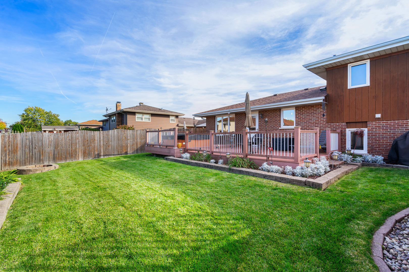 8118 Tudor Lane, Tinley Park, IL 60477