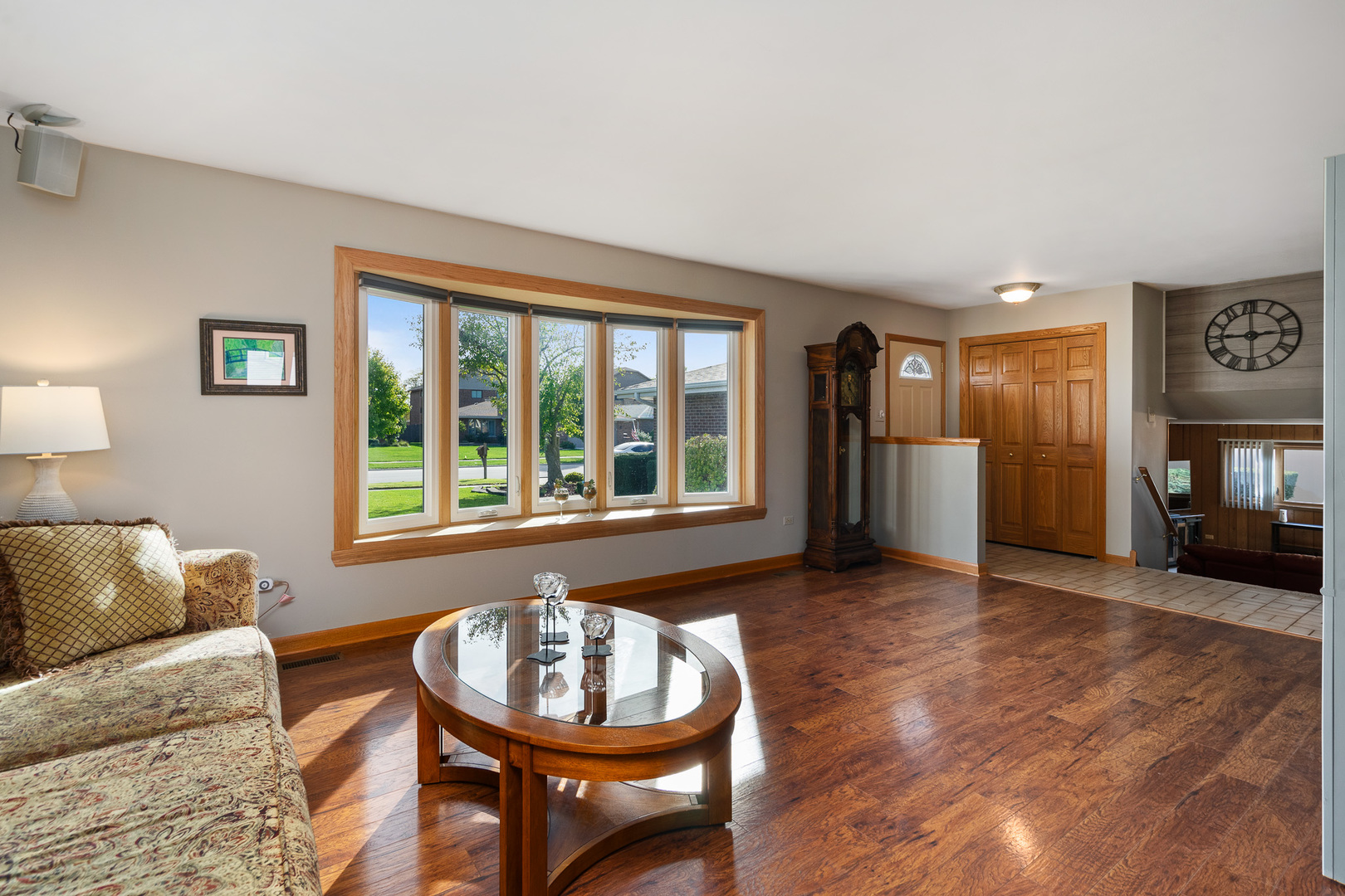 8118 Tudor Lane, Tinley Park, IL 60477