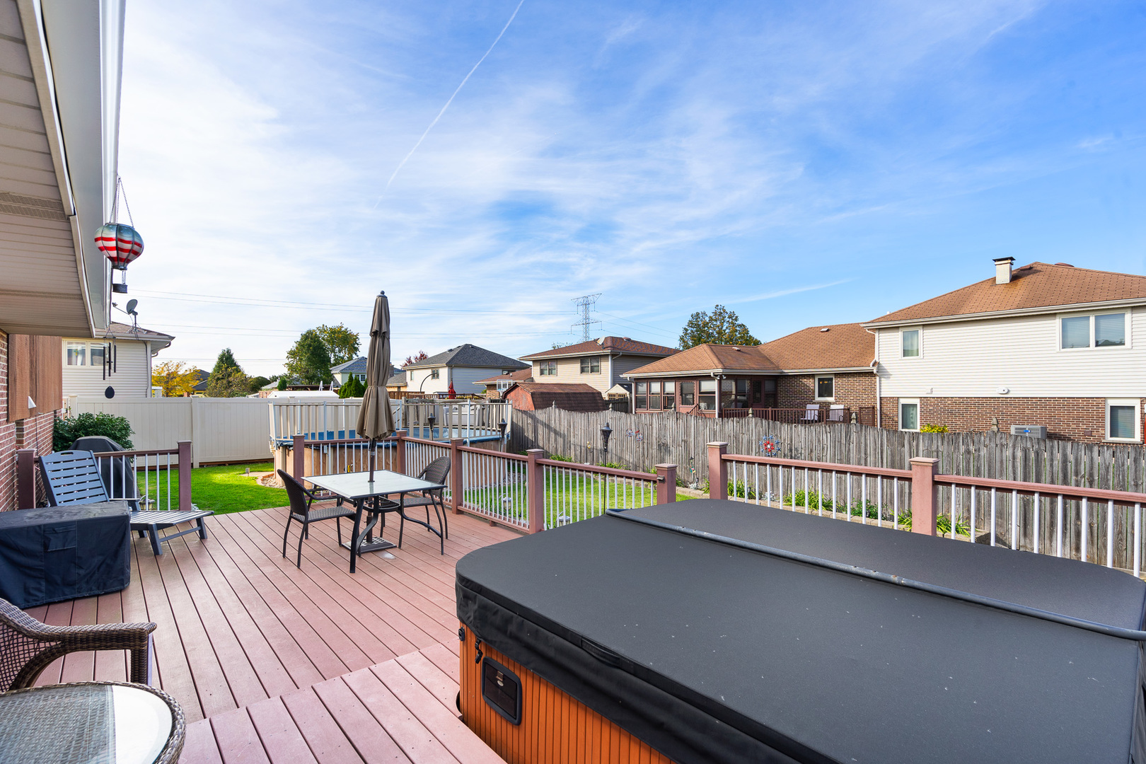 8118 Tudor Lane, Tinley Park, IL 60477