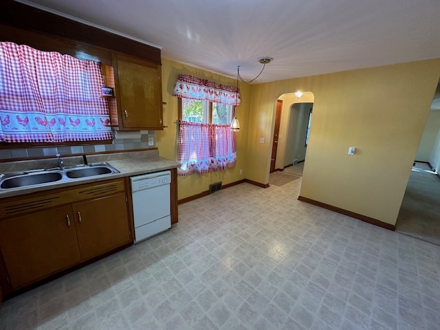 1406 Cook Boulevard, Bradley, IL 60915