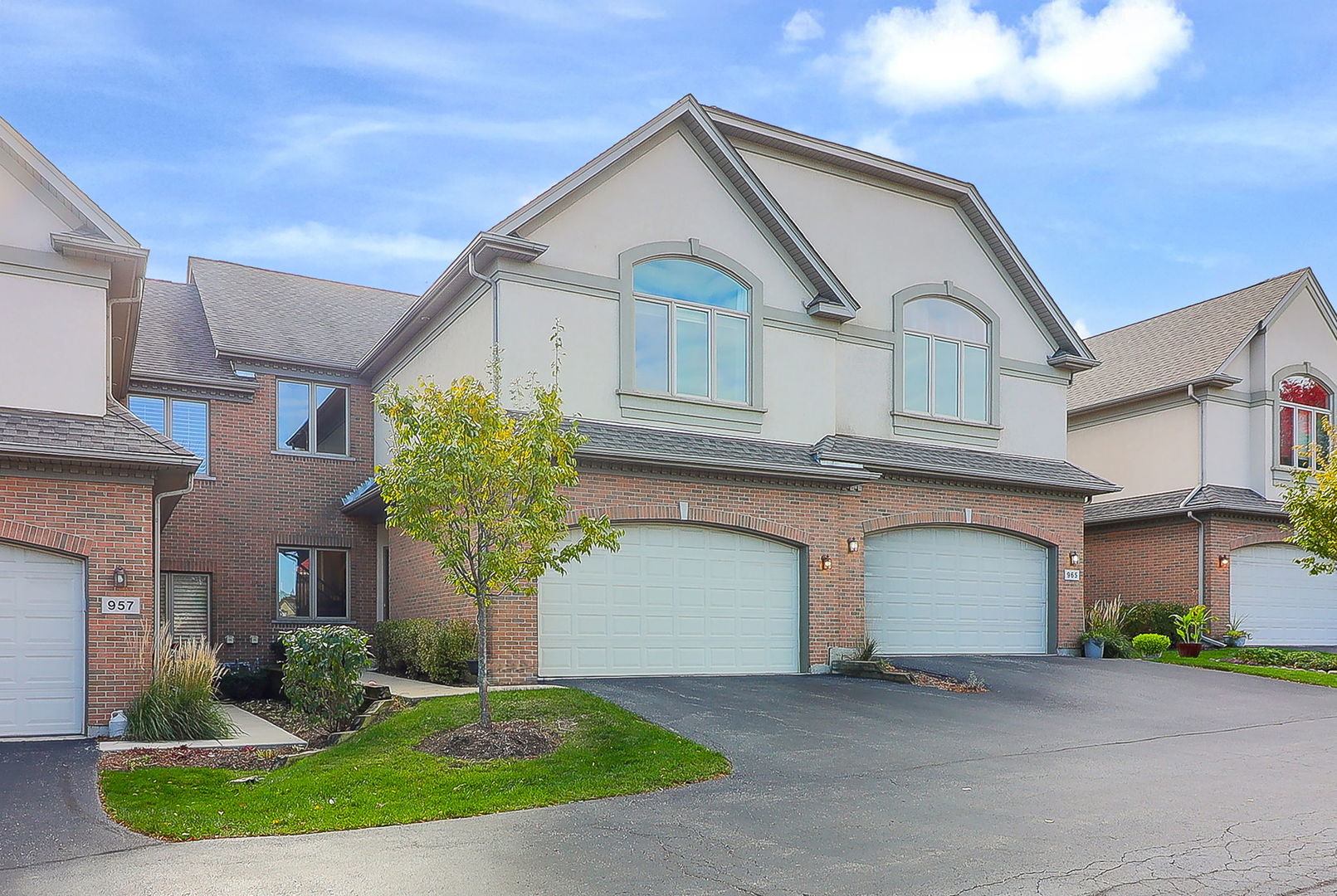 961 W Spencer Court #961, Palatine, IL 60067