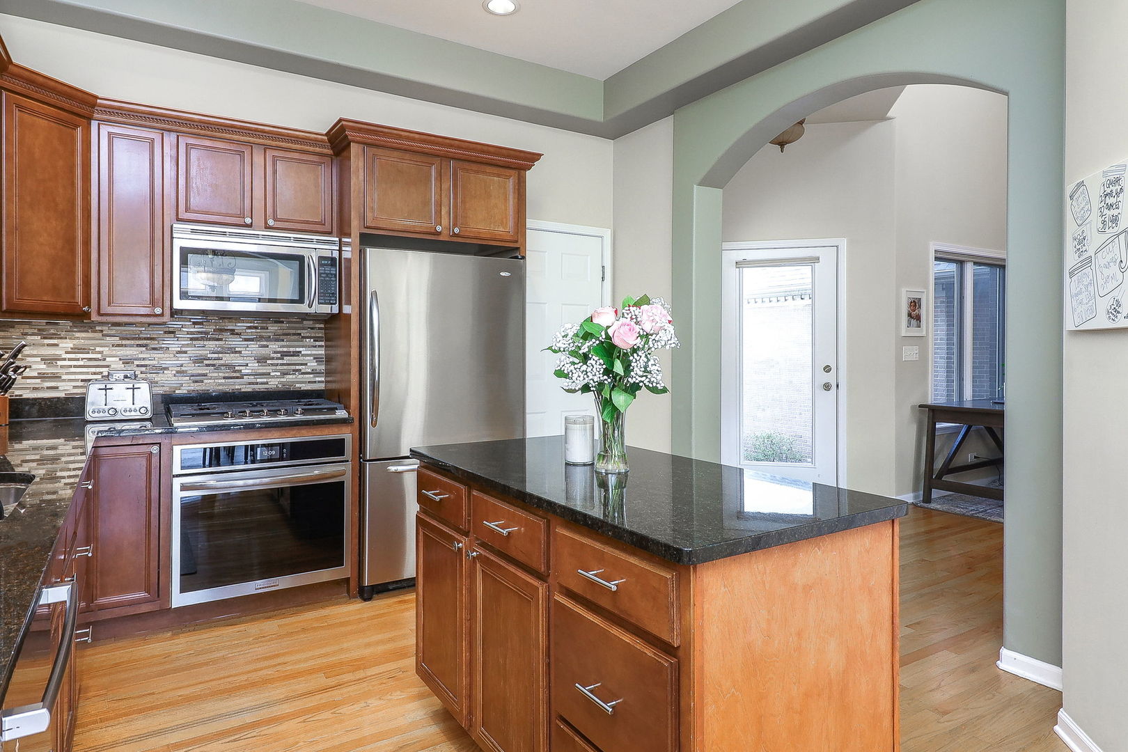 961 W Spencer Court #961, Palatine, IL 60067