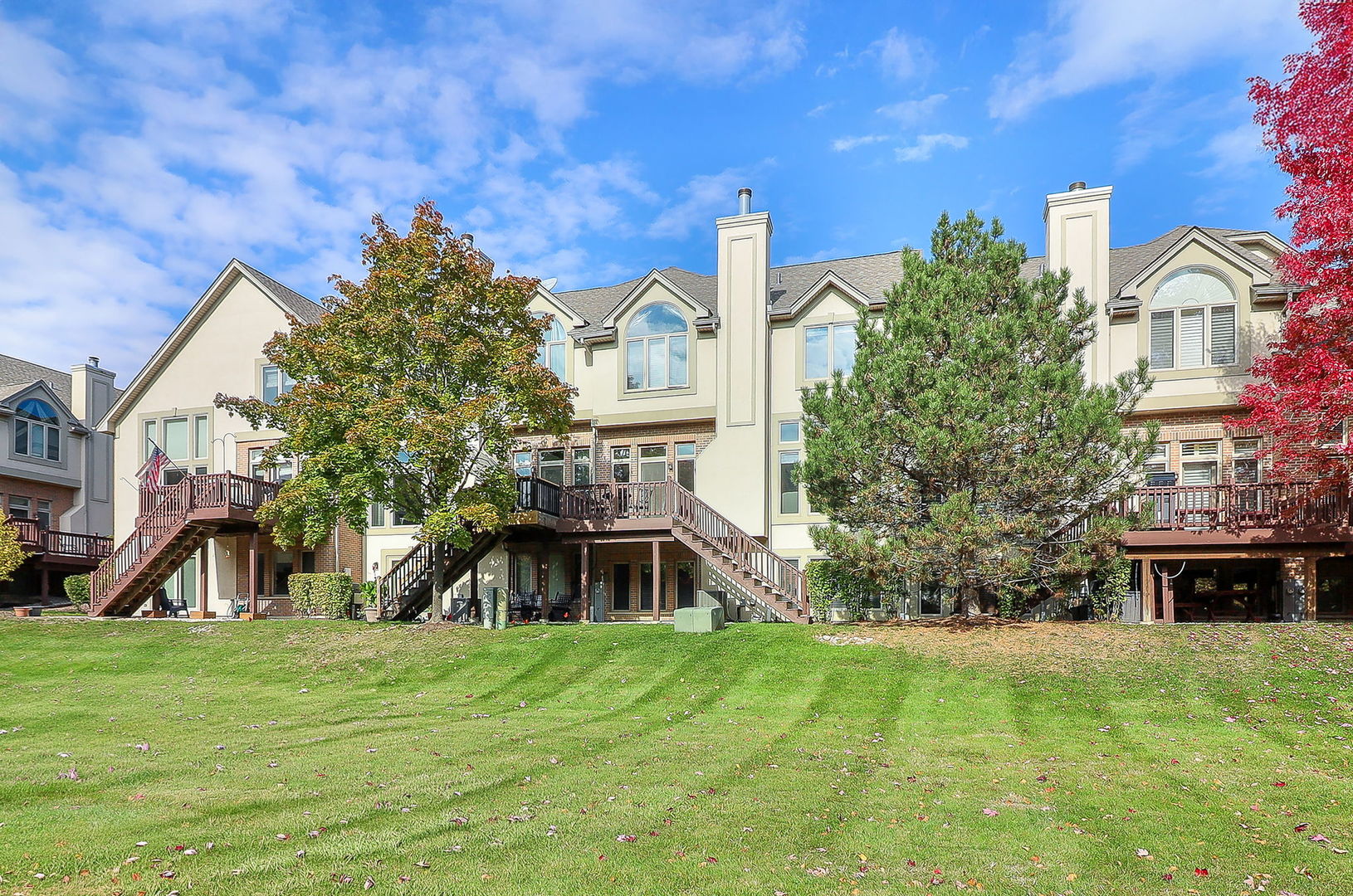 961 W Spencer Court #961, Palatine, IL 60067