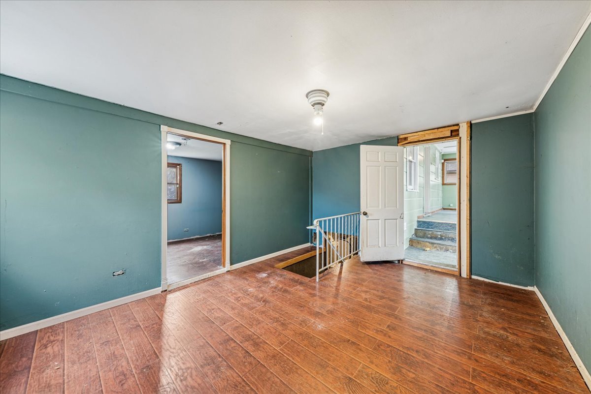 3305 Holdridge Avenue, Zion, IL 60099