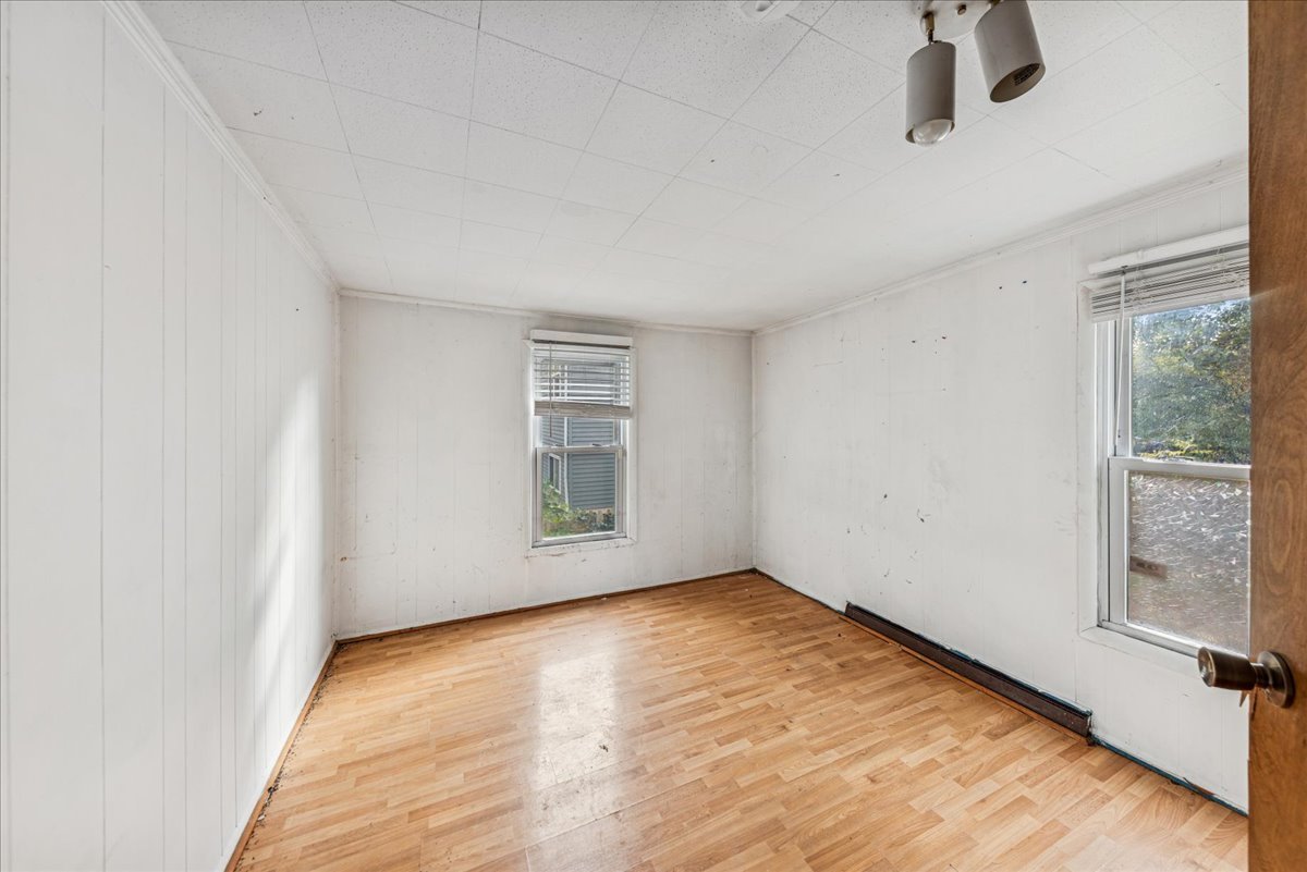 3305 Holdridge Avenue, Zion, IL 60099