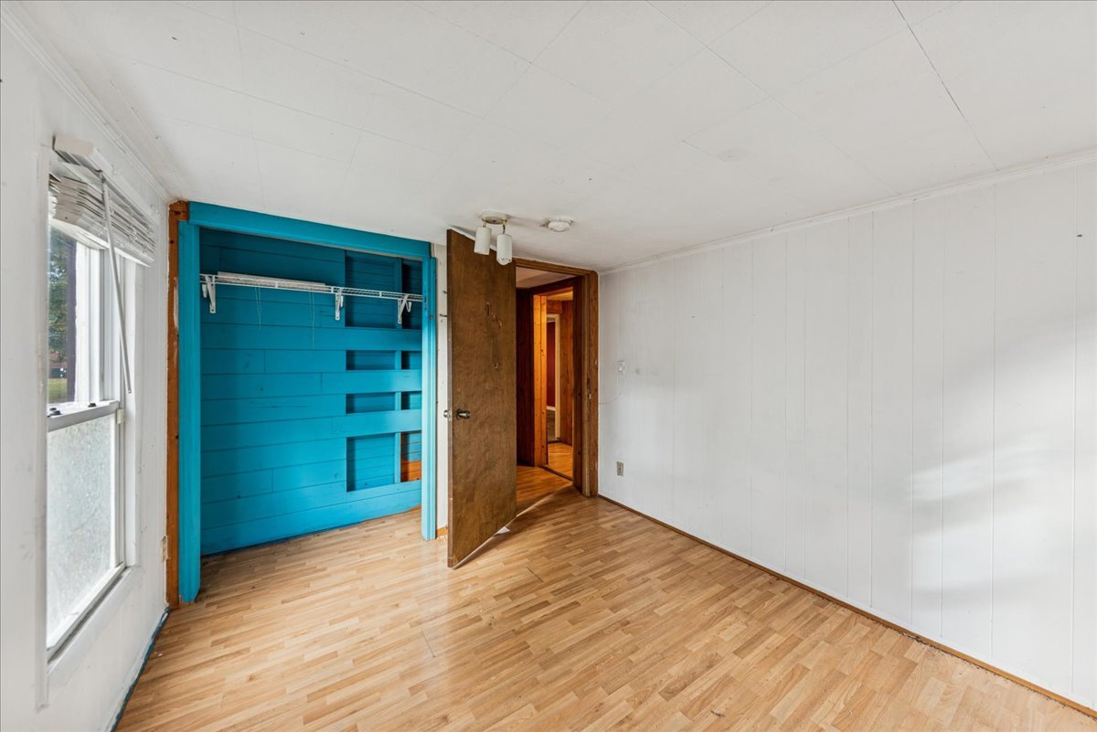 3305 Holdridge Avenue, Zion, IL 60099