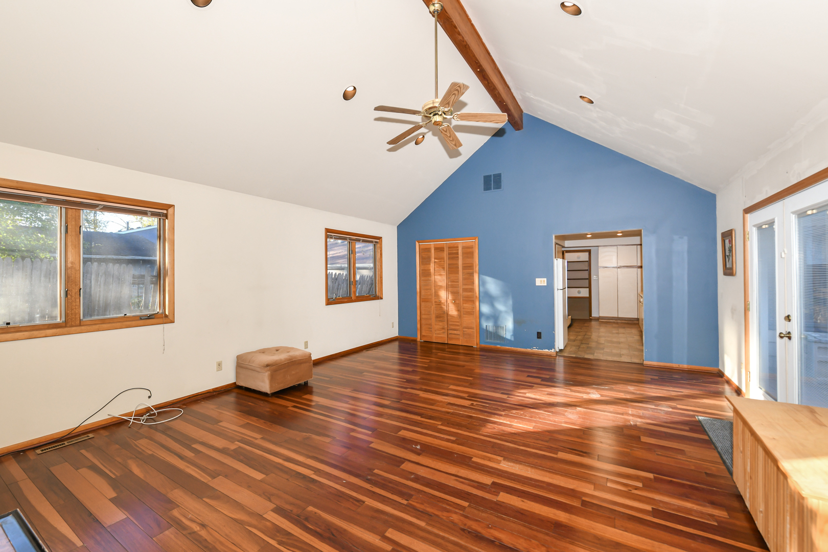 2631 Carmel Boulevard, Zion, IL 60099