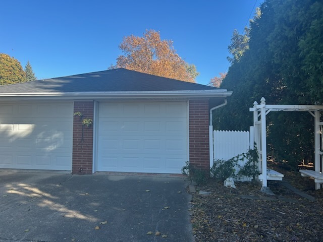 500 S Prospect Road, Bloomington, IL 61704