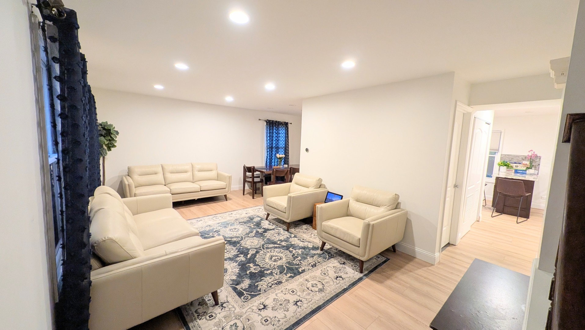 691 Burdette Avenue, Glendale Heights, IL 60139