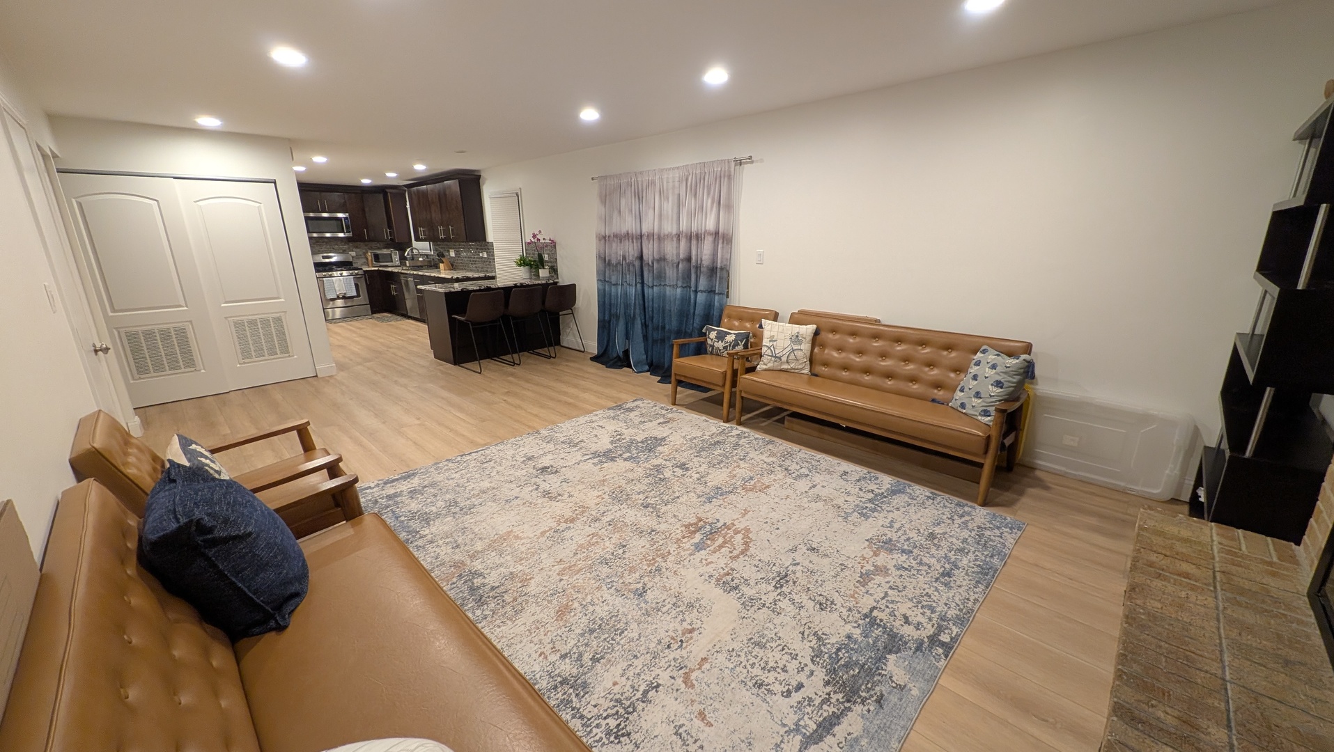 691 Burdette Avenue, Glendale Heights, IL 60139