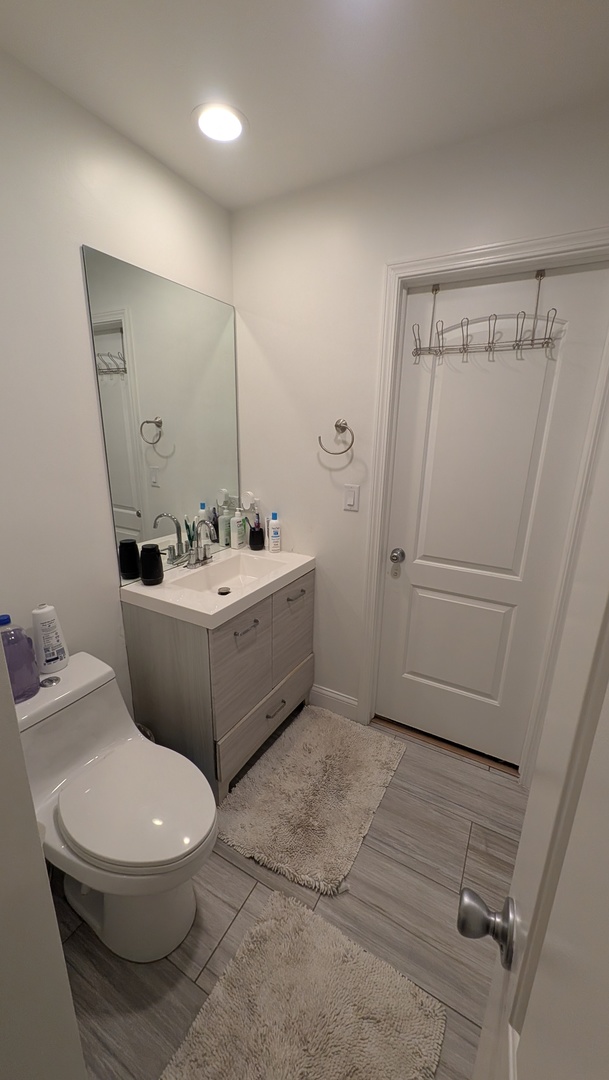 691 Burdette Avenue, Glendale Heights, IL 60139