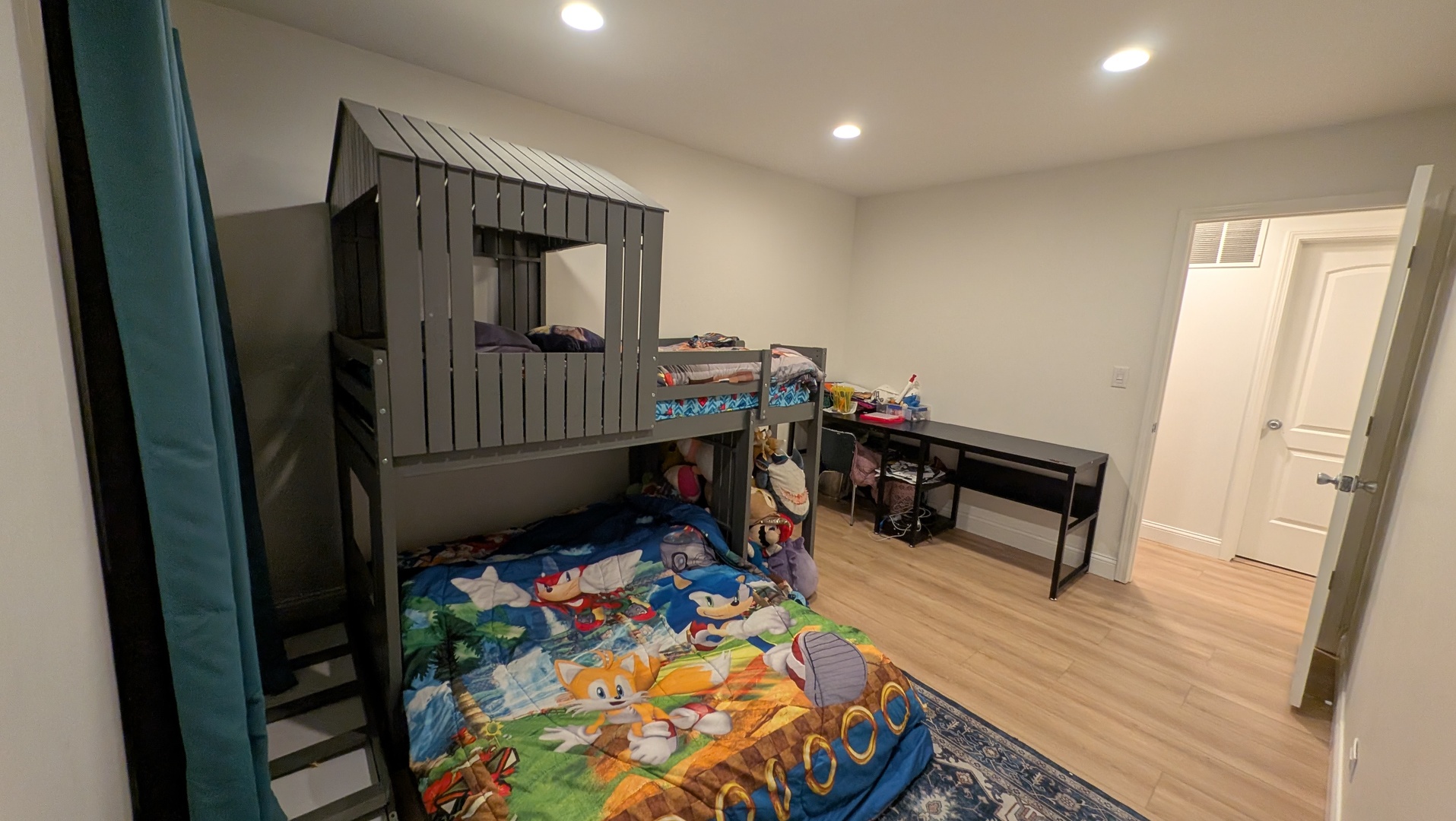 691 Burdette Avenue, Glendale Heights, IL 60139