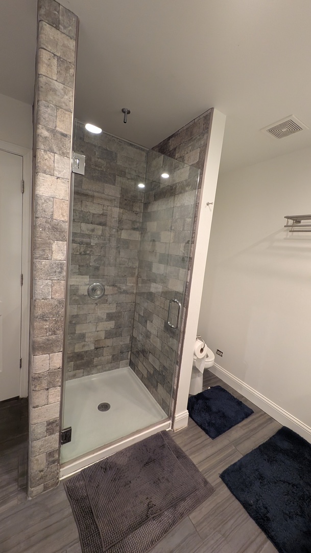 691 Burdette Avenue, Glendale Heights, IL 60139