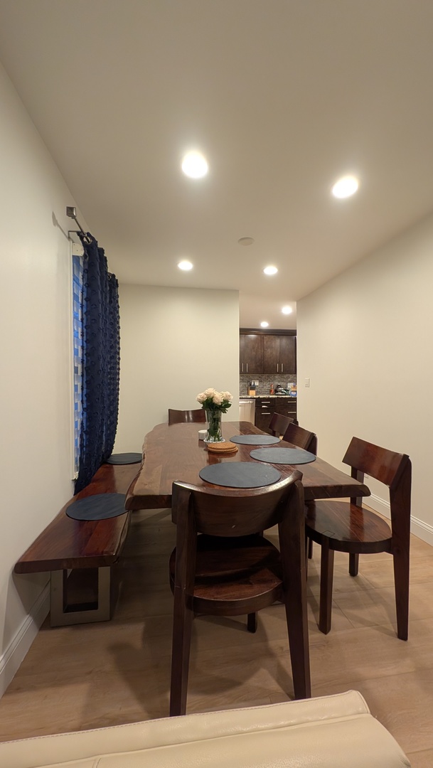 691 Burdette Avenue, Glendale Heights, IL 60139