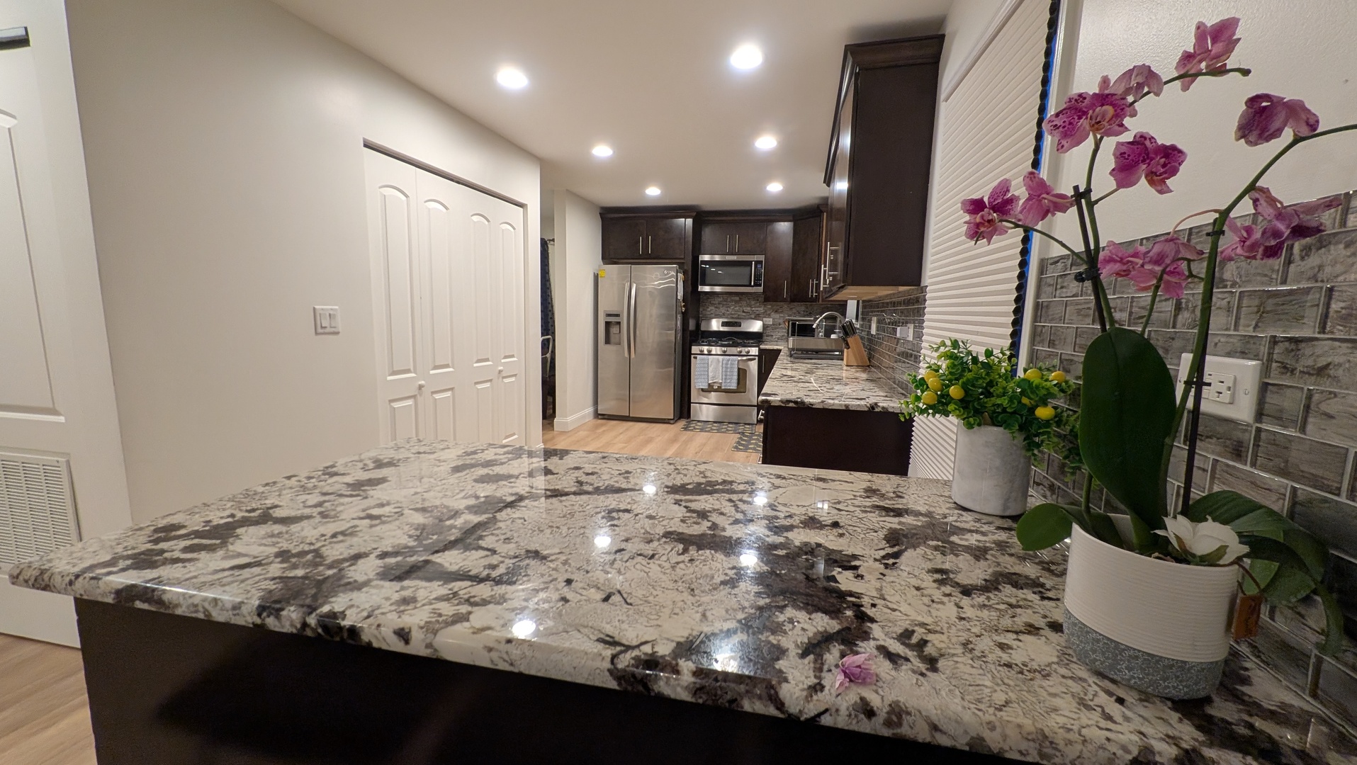 691 Burdette Avenue, Glendale Heights, IL 60139