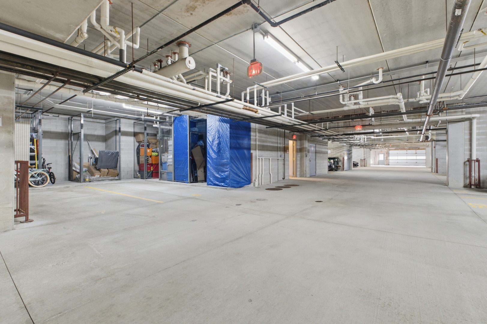 615 Perrie Drive #605, Elk Grove Village, IL 60007