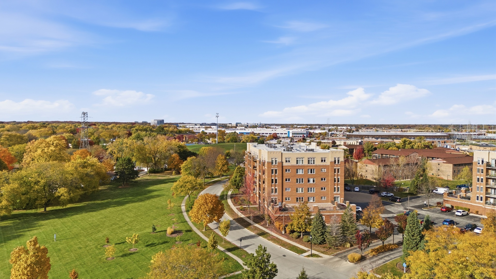 615 Perrie Drive #605, Elk Grove Village, IL 60007