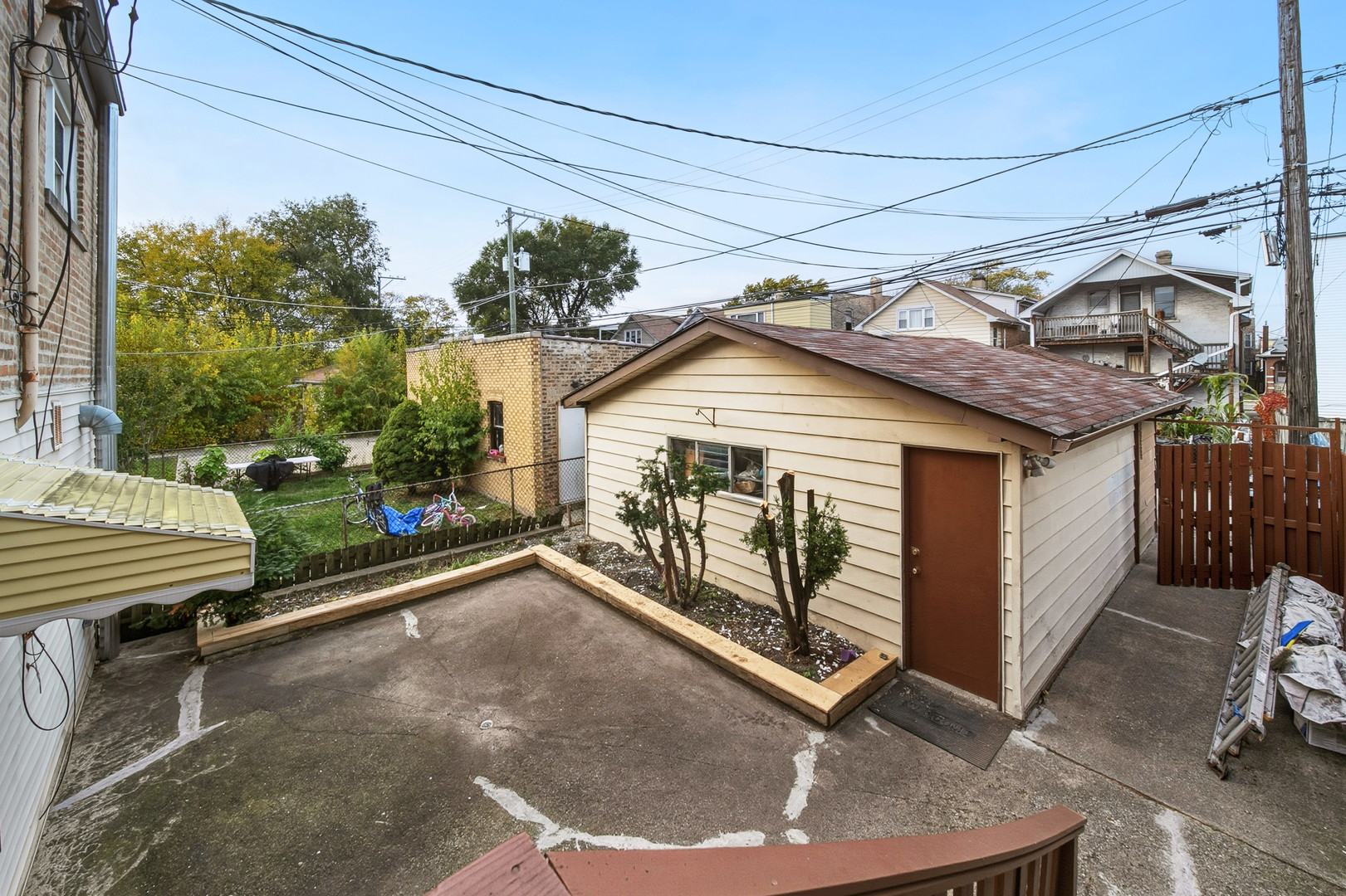 5230 W Belmont Avenue, Chicago, IL 60641