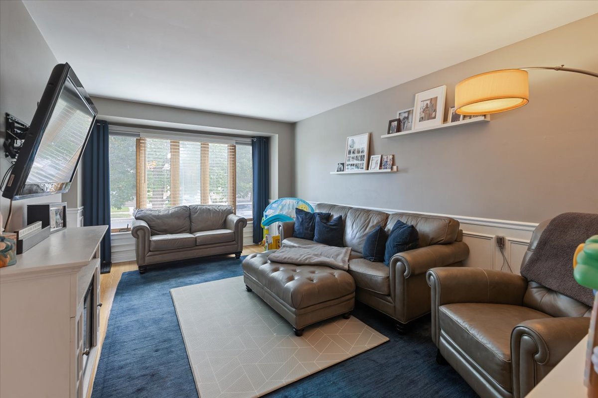 5404 N Natoma Avenue, Chicago, IL 60656