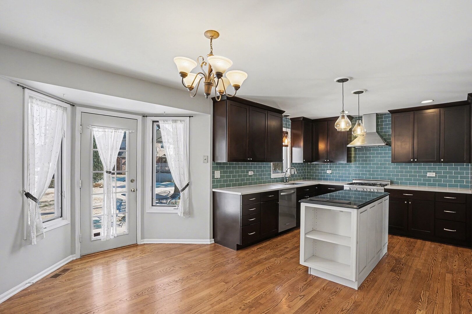 2170 Arthurs Pass, New Lenox, IL 60451