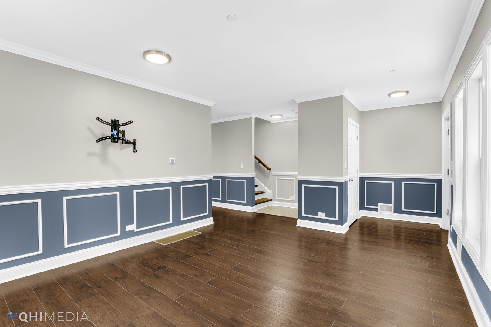 19 Augusta Street, Oak Park, IL 60302