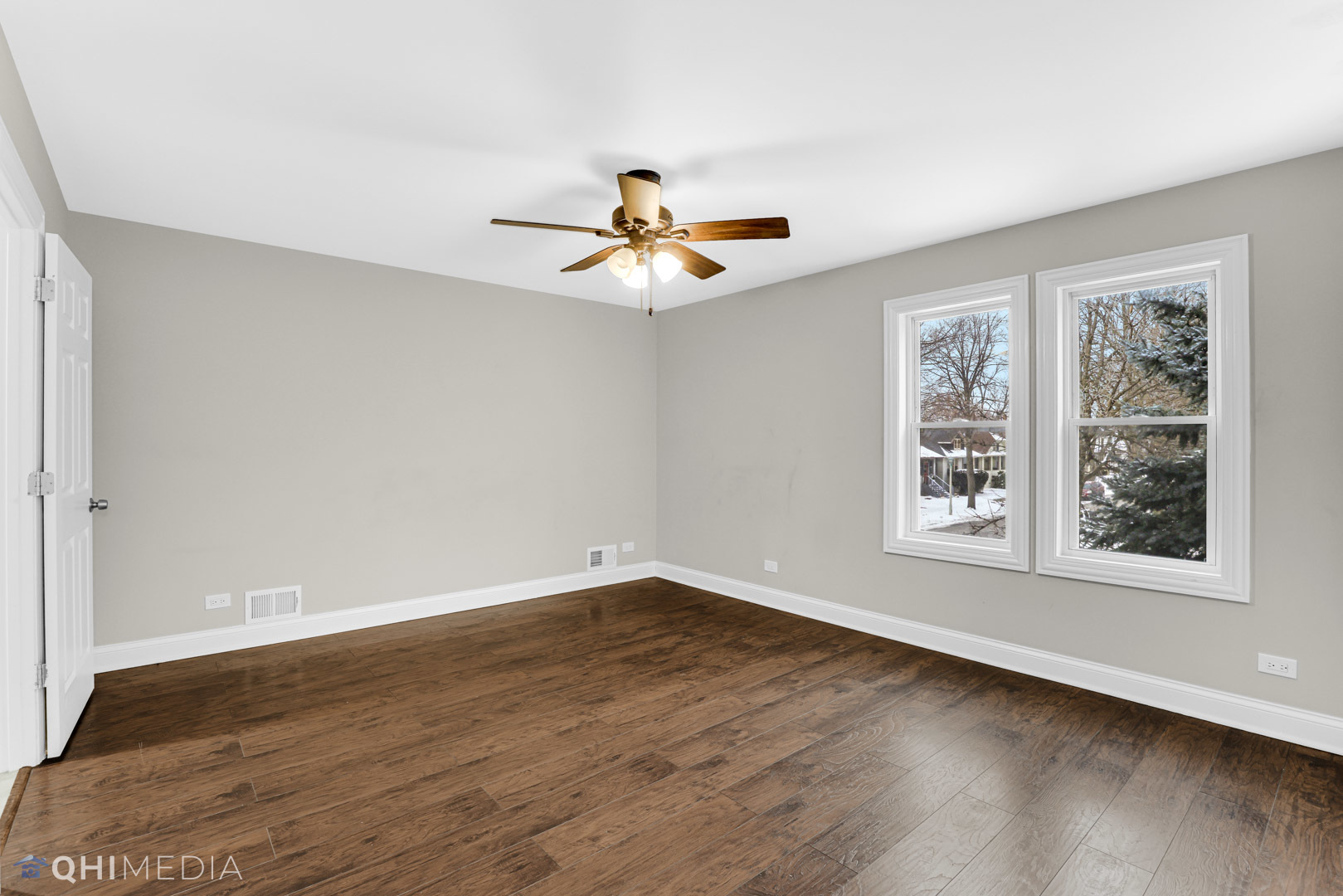 19 Augusta Street, Oak Park, IL 60302