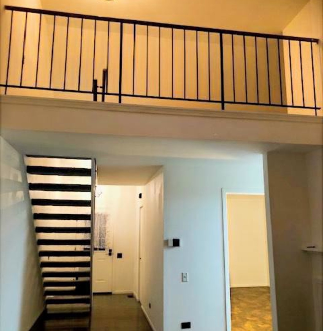 1943 Ozark Parkway #1943, Algonquin, IL 60102