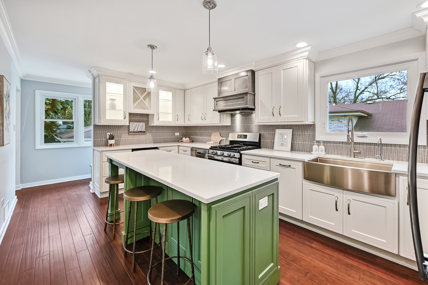 740 East Avenue, La Grange, IL 60525