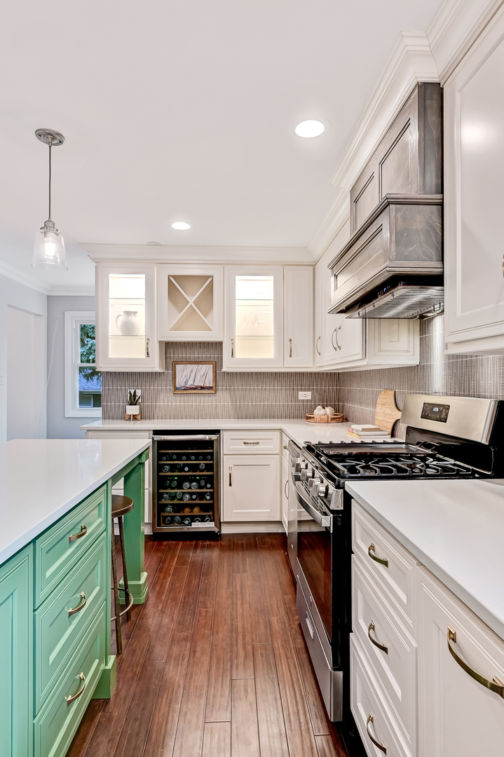 740 East Avenue, La Grange, IL 60525