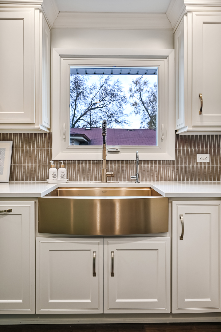 740 East Avenue, La Grange, IL 60525