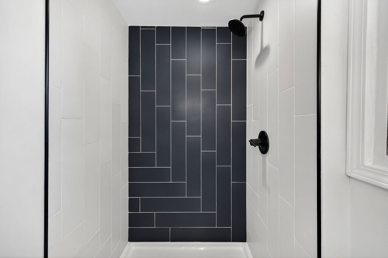 15823 S Saint Louis Avenue, Markham, IL 60428