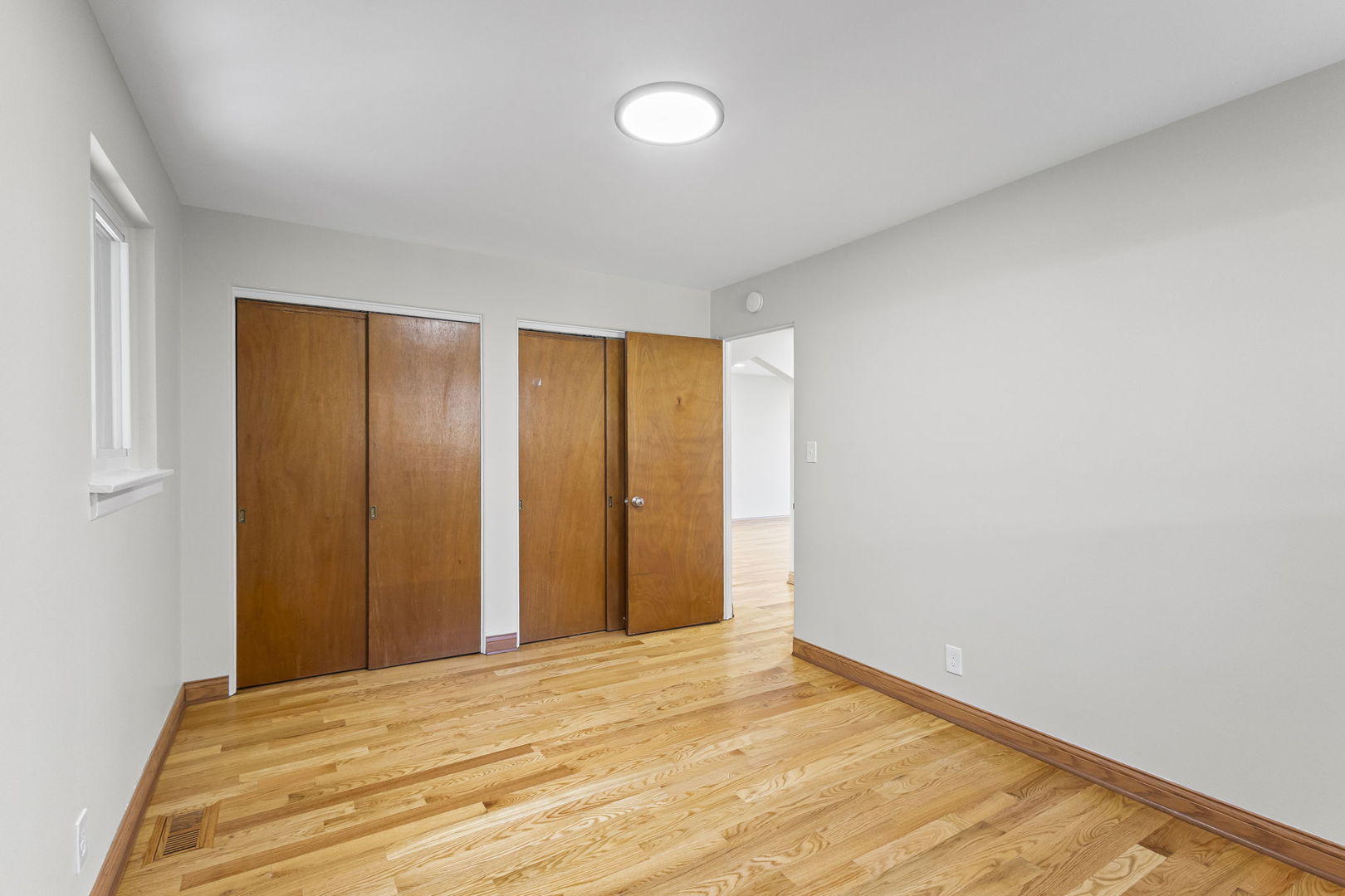 1307 Highridge Parkway, Westchester, IL 60154