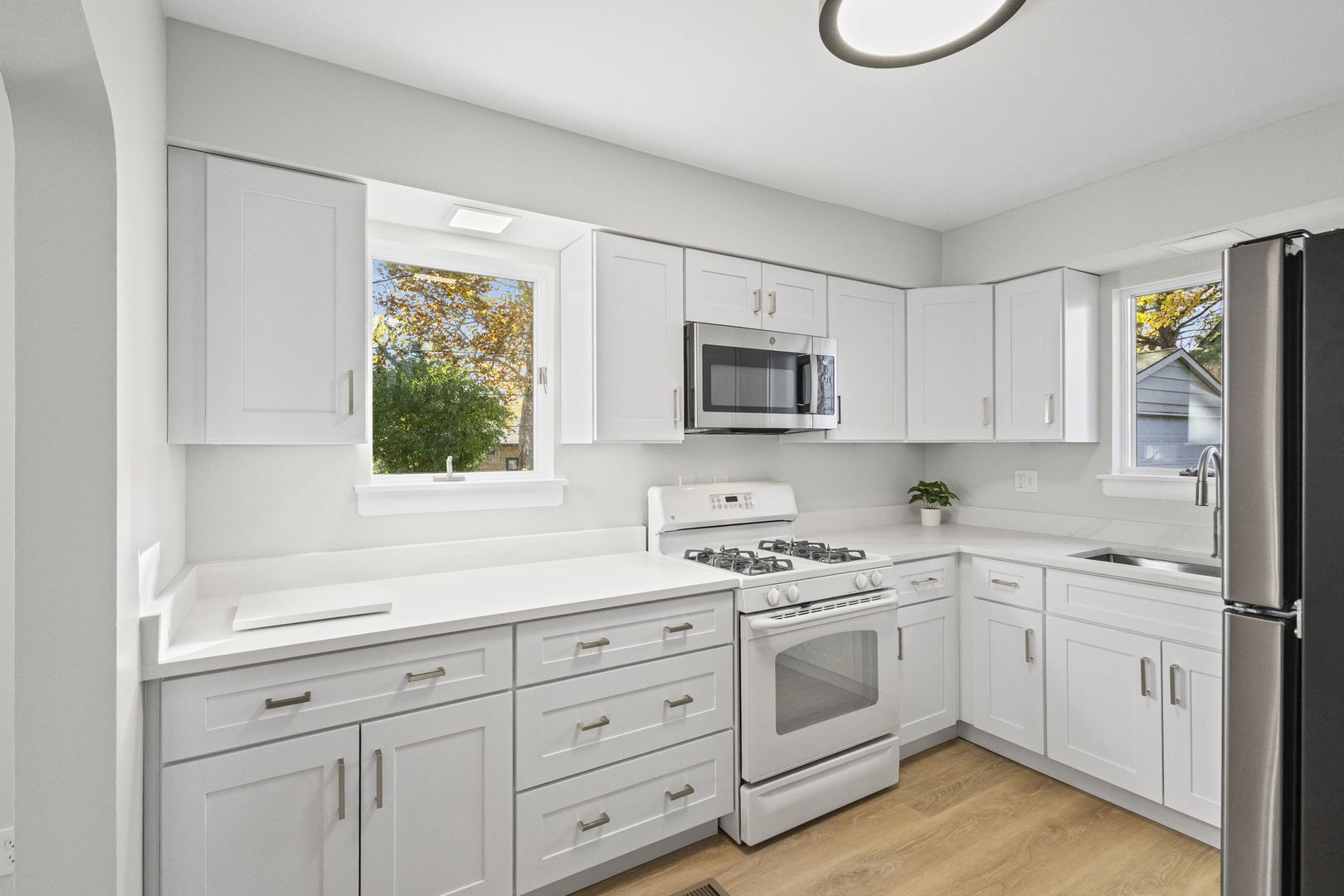 1307 Highridge Parkway, Westchester, IL 60154