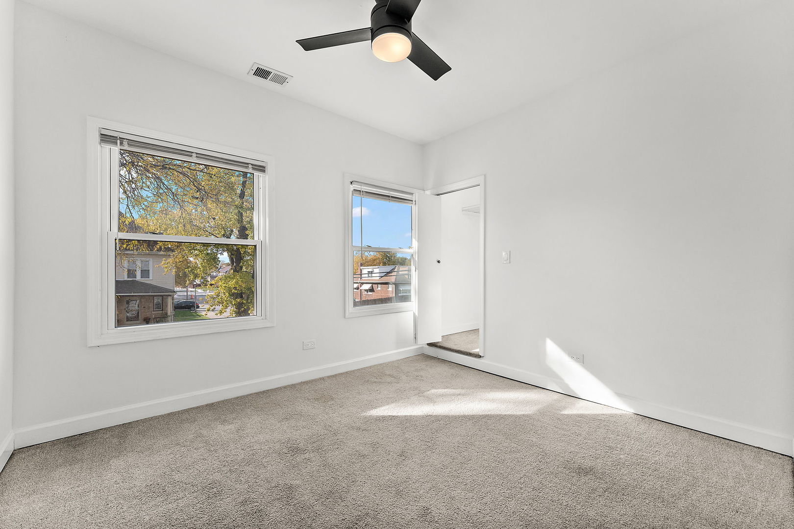 401 S 18th Avenue, Maywood, IL 60153