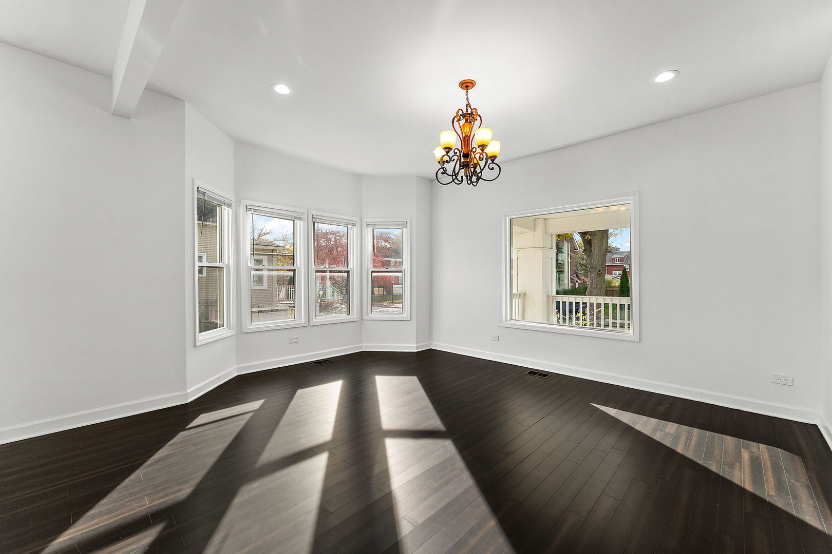 401 S 18th Avenue, Maywood, IL 60153