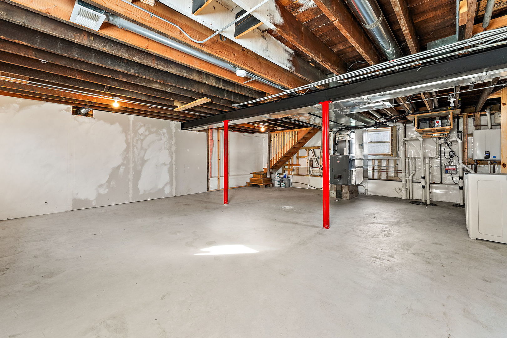 401 S 18th Avenue, Maywood, IL 60153