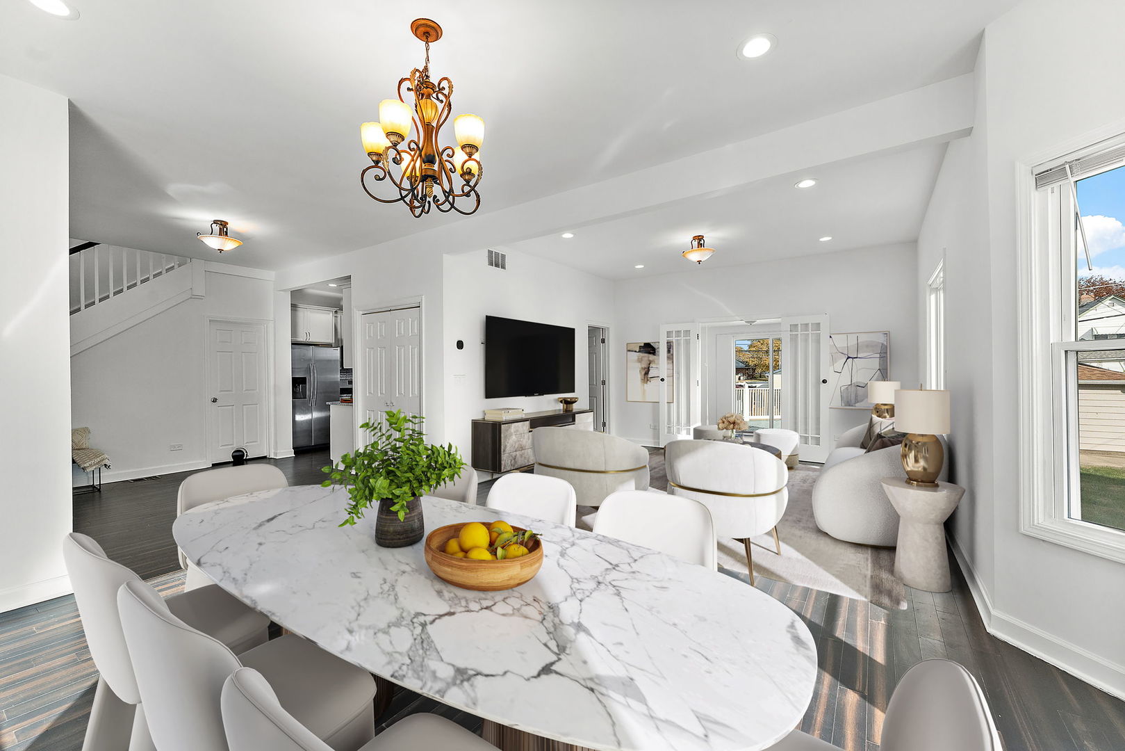 401 S 18th Avenue, Maywood, IL 60153