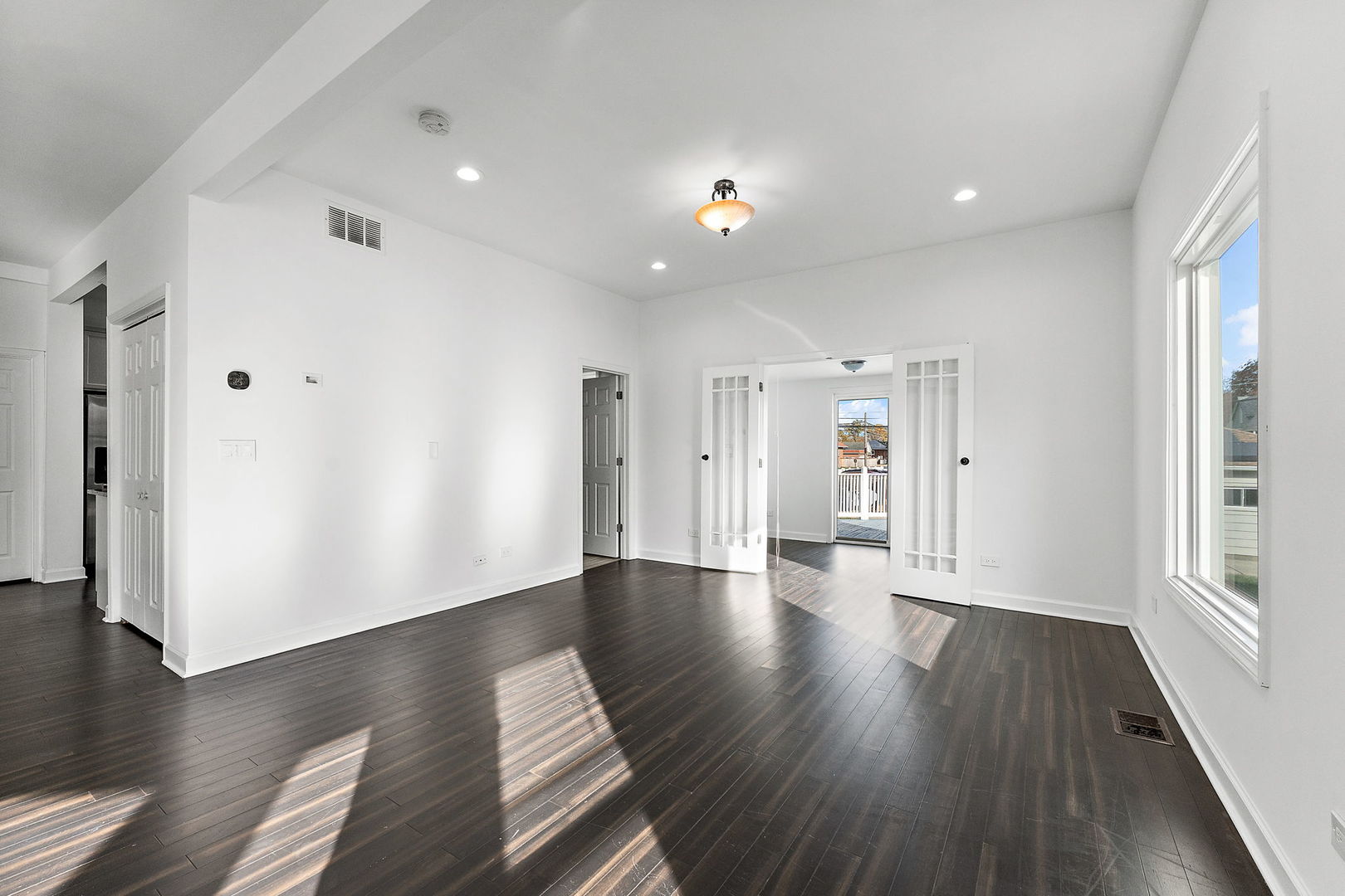 401 S 18th Avenue, Maywood, IL 60153